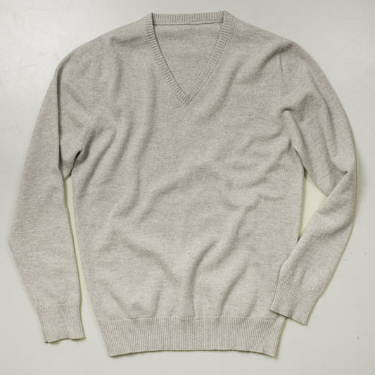 Knit B04 | L. Grey | 70% Wool + 30% Cashmere
