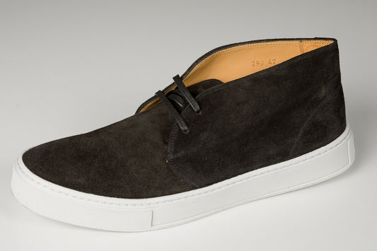 10 | Sneakers | Black/White